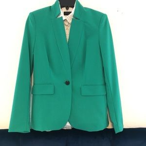 Like new Vince Camuto Blazer